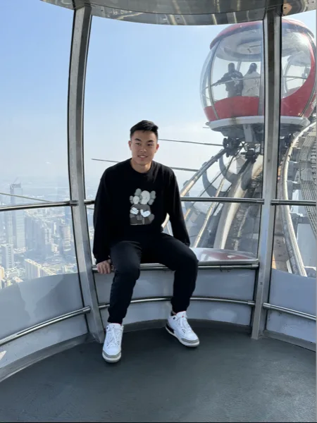 Jiawei Tang